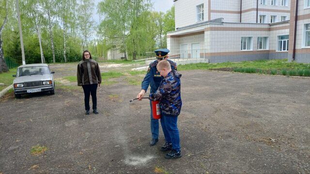 Открытый урок посвященный Дню пожарной охраны России среди учащихся Желудёвской школы им. Героя РФ И.В.Филькина